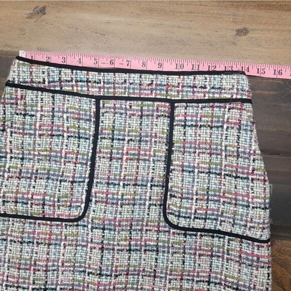 LOFT Tweed Plaid Patch Pockets Lined Academia Back Zip Shift Mini Skirt Size 2 - Picture 10 of 11